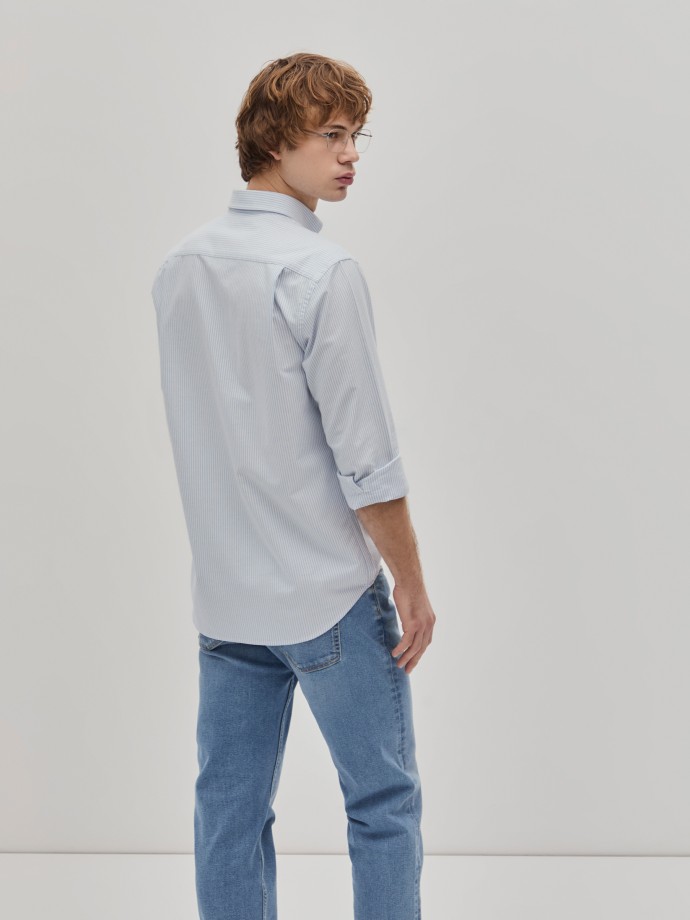 Camisa regular fit s riscas