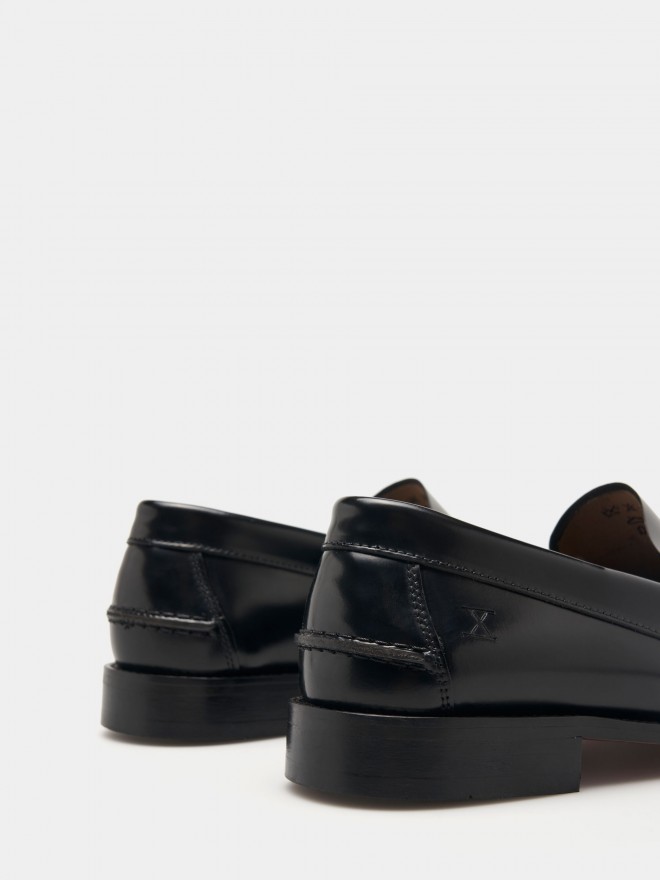 Loafer shoe Loafer shoe