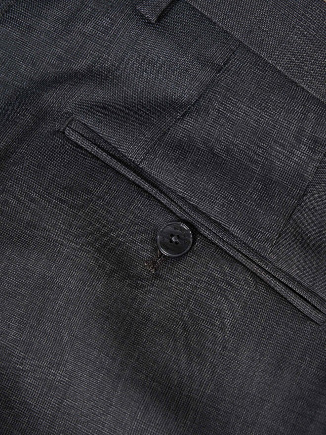 Suit