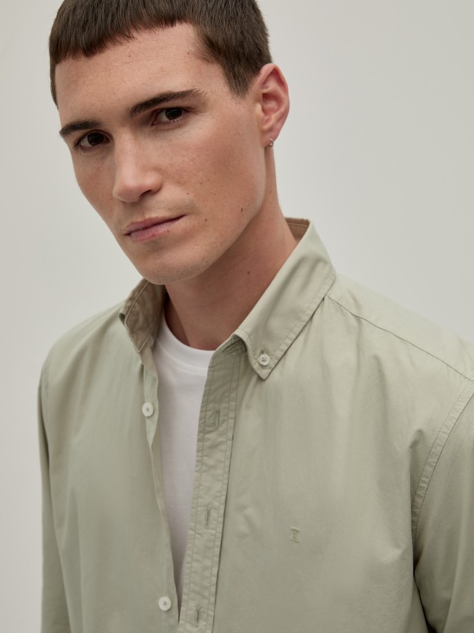 Regular fit shirt