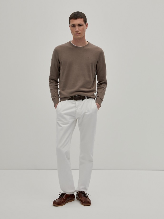 Pullover decote redondo