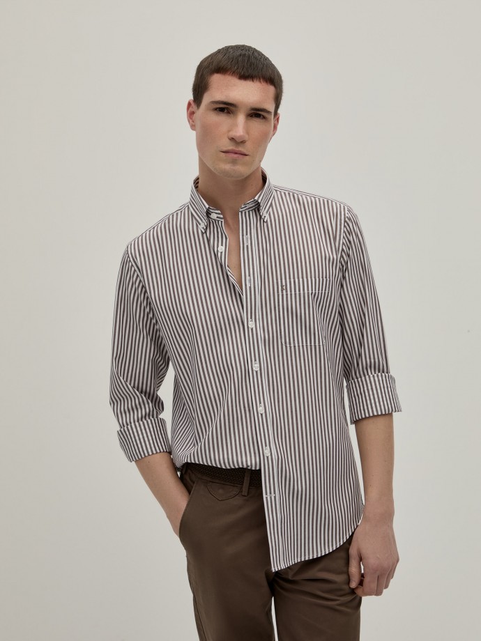 Camisa regular fit s riscas