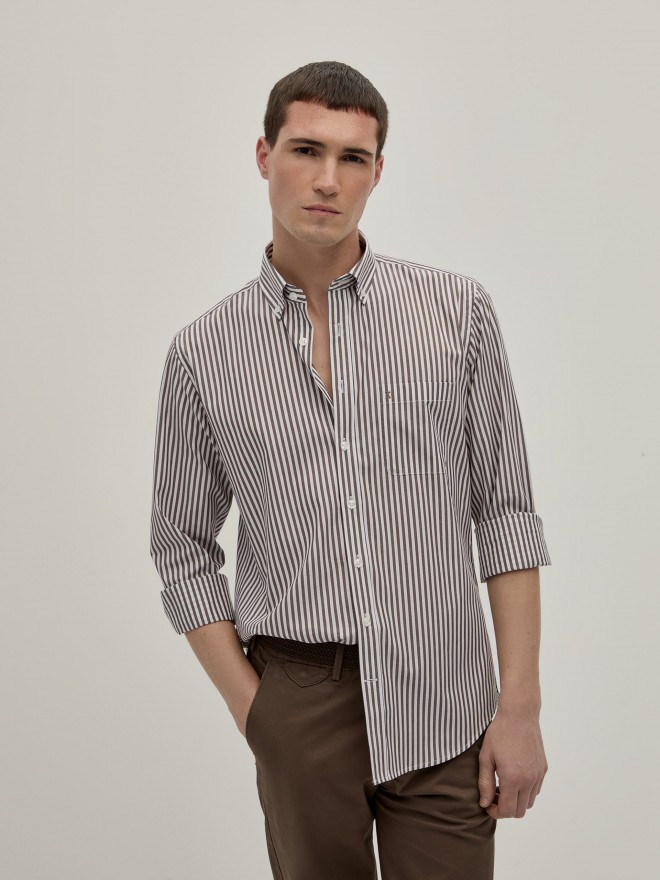 Regular fit striped shirt
