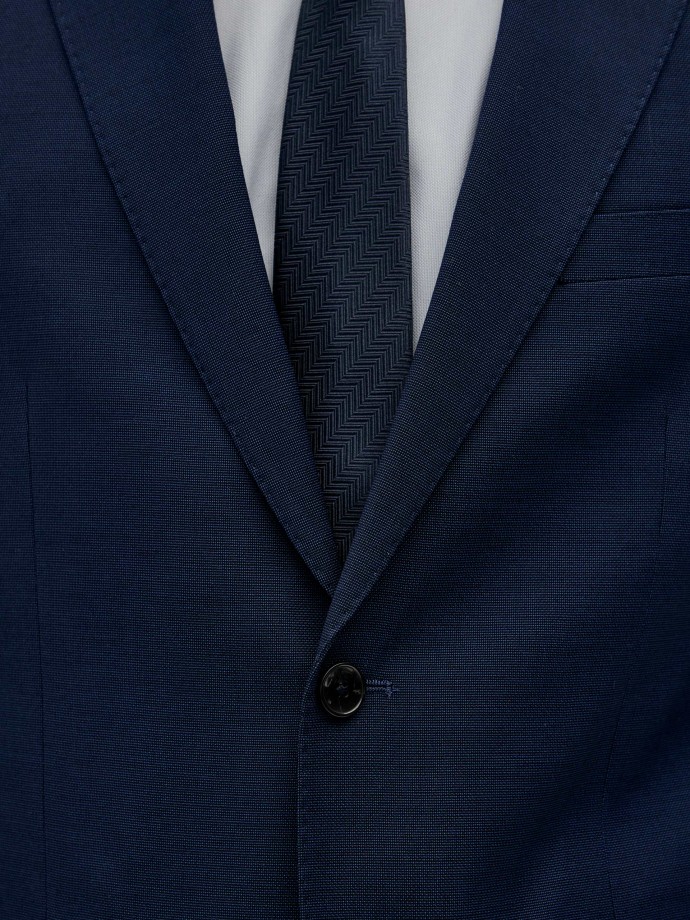 Slim fit suit