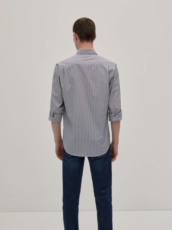 Regular fit striped shirt
