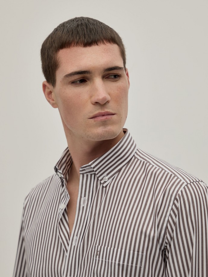 Camisa regular fit s riscas