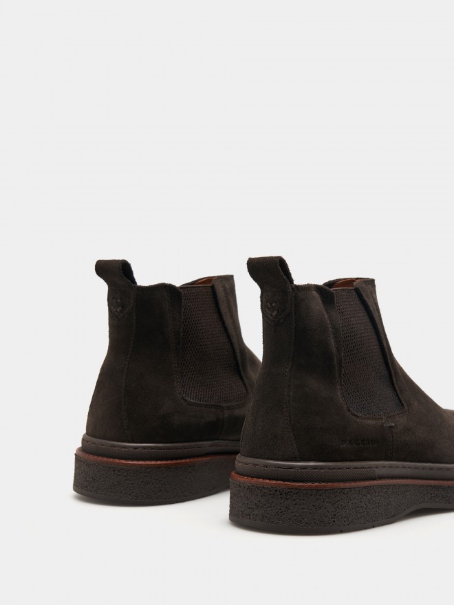 Chelsea boot