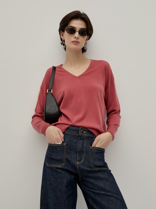V-neck knitted sweater