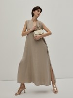 Vestido comprido em linho