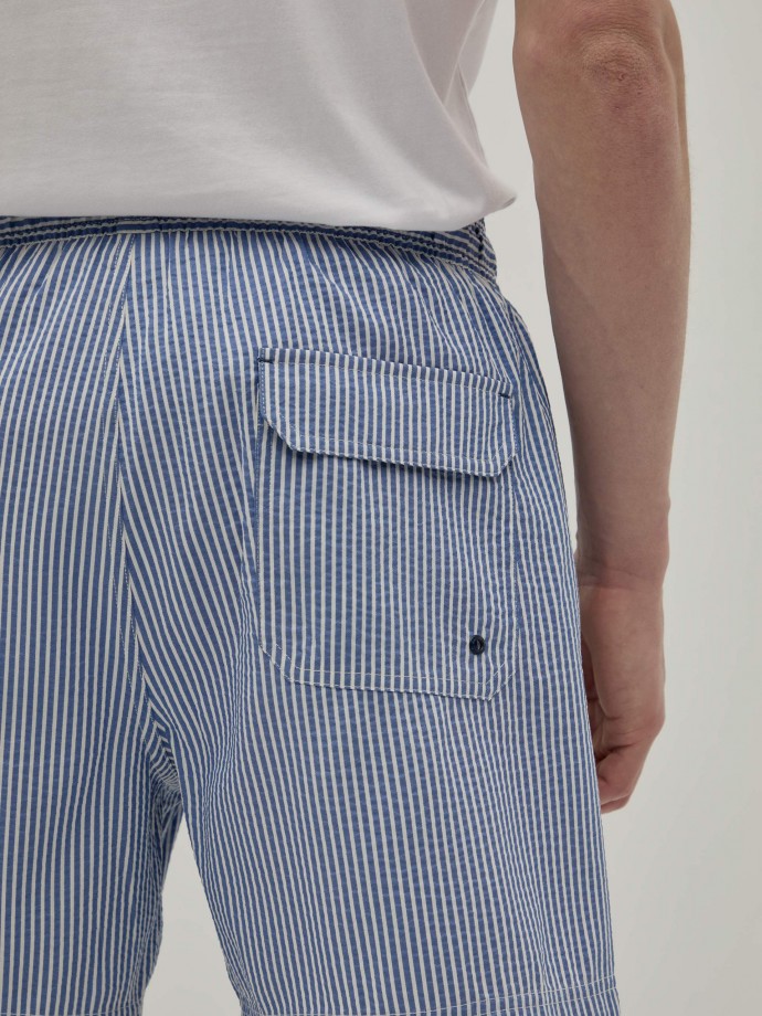 Traje de bao