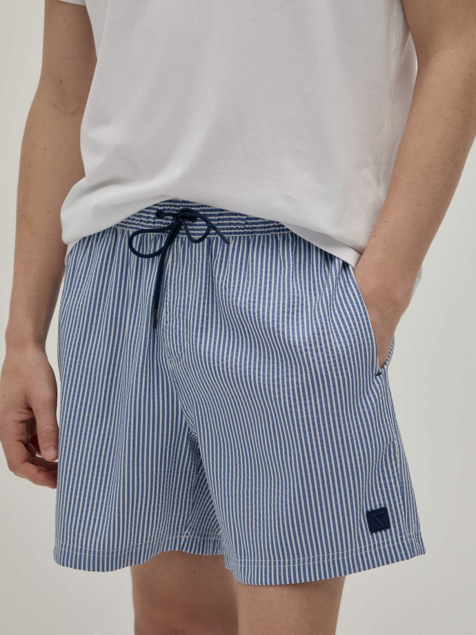 Traje de bao