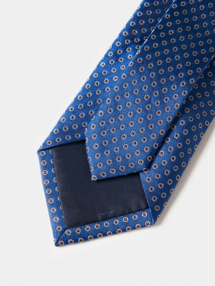 Tie