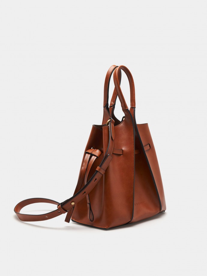 Bucket handbag