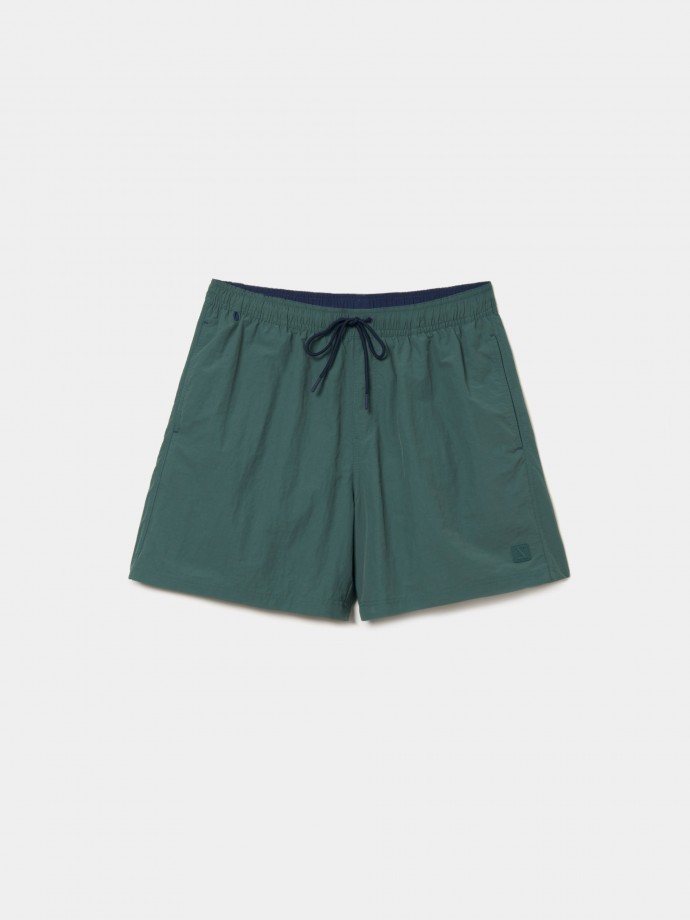 Cales de banho com cordo