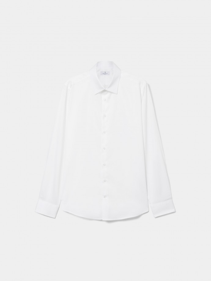 Camisa clsica ajustada
