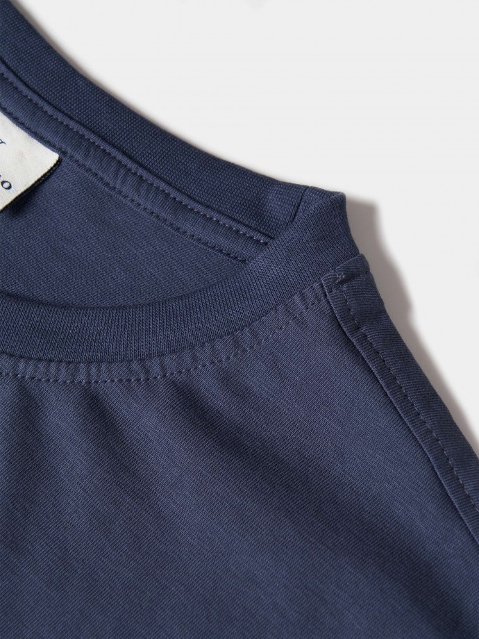 Basic cotton t-shirt