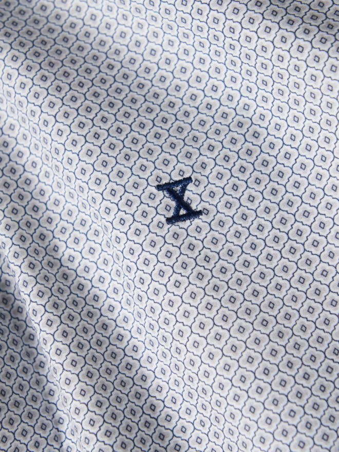 Camisa de corte ajustado Camisa de corte ajustado