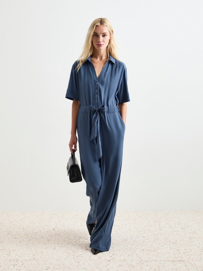 Short sleeve fluid jumpsuit Short sleeve fluid jumpsuit