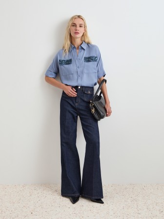 Pantalones vaqueros acampanados Pantalones vaqueros acampanados
