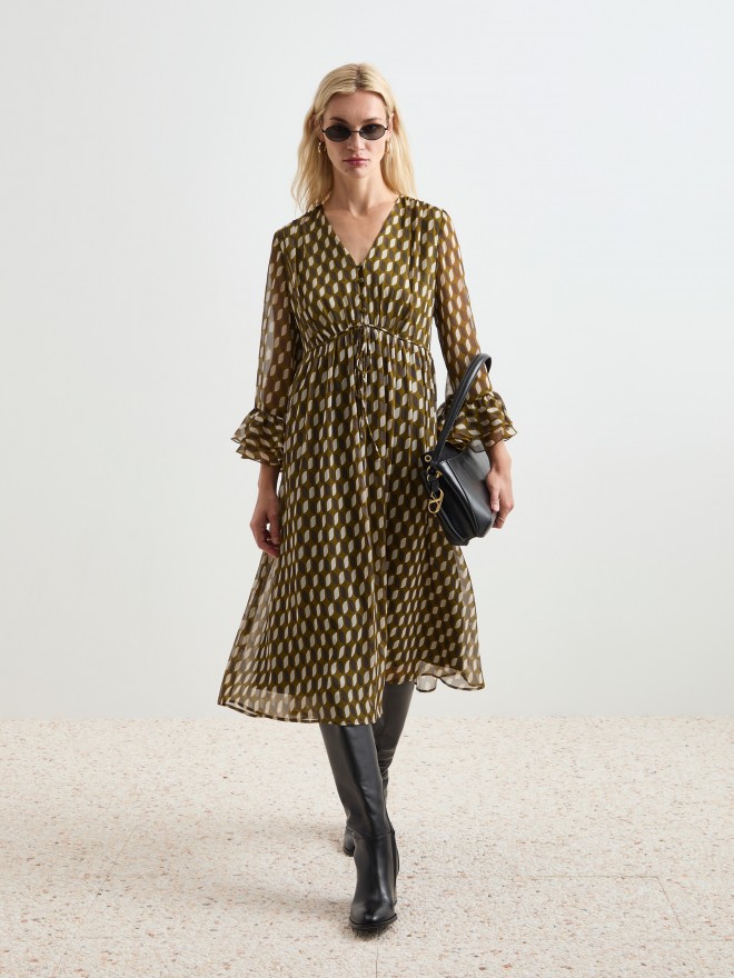 Vestido midi Vestido midi