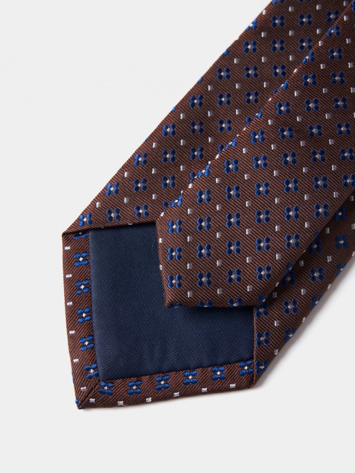 Tie
