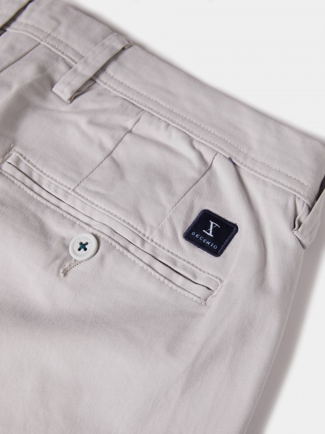 Pantalón chino Pantalón chino