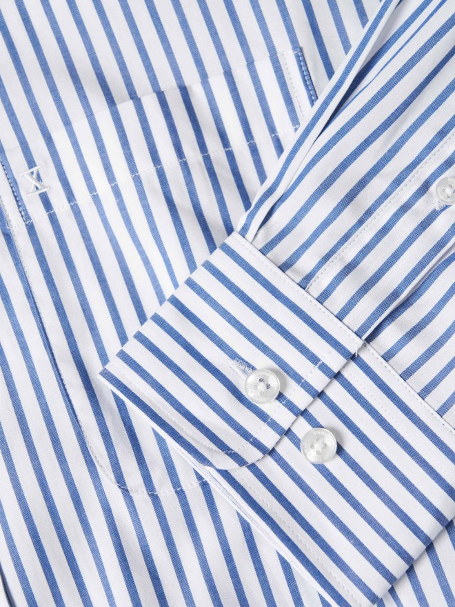 Camisa regular fit �s riscas