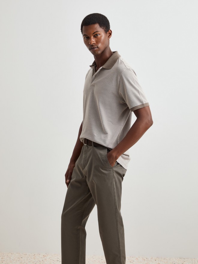 Two-tone knitted polo shirt Two-tone knitted polo shirt