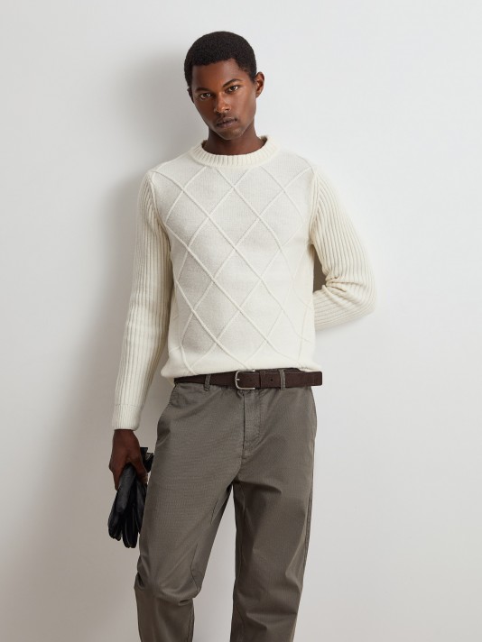 Knitted jumper