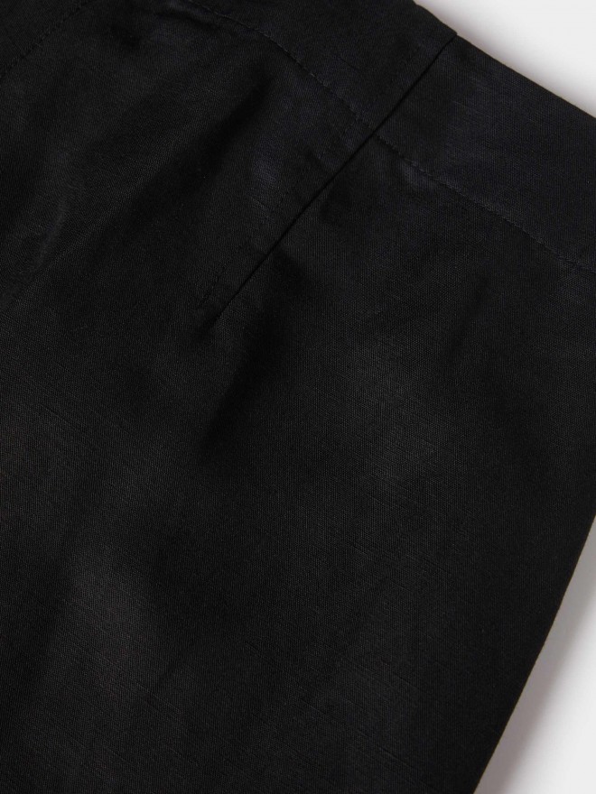 Pantalones clásicos Pantalones clásicos