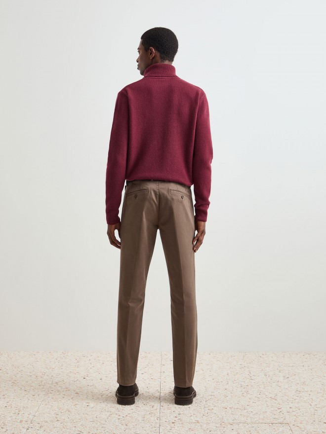 Chino pants