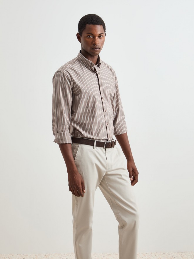 Camisa de corte regular Camisa de corte regular