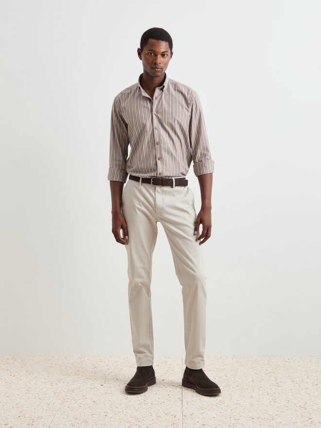 Camisa de corte regular Camisa de corte regular