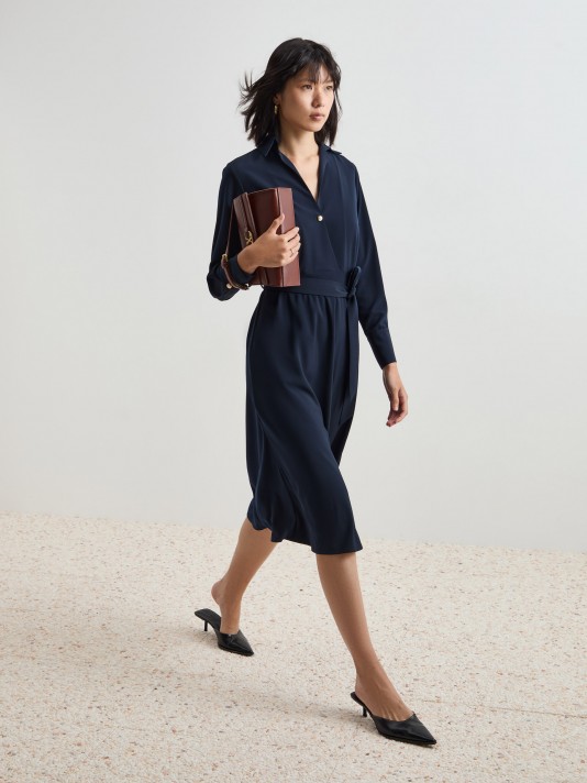 Midi dress with belt
