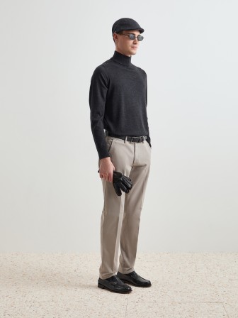 Calças chino slim fit Calças chino slim fit
