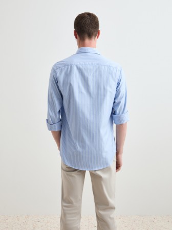 Camisa às riscas em algodão Camisa às riscas em algodão