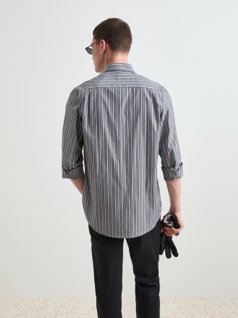 Regular fit shirt Regular fit shirt