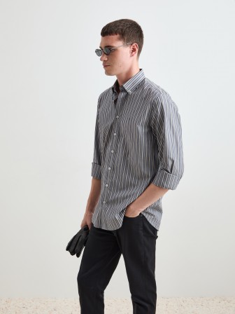 Regular fit shirt Regular fit shirt