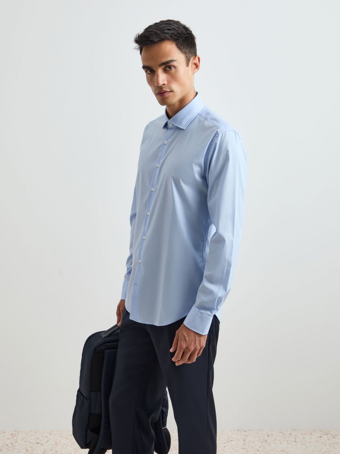 Classic slim fit shirt