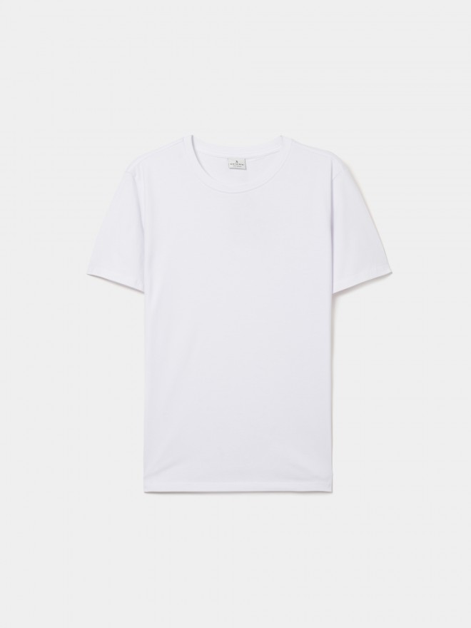 Basic T-Shirt
