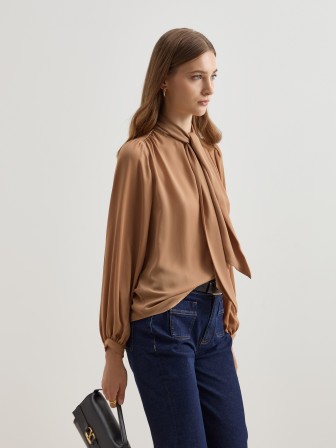 Blusa de manga abalonada Blusa de manga abalonada