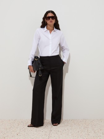 Pantalones clásicos Pantalones clásicos