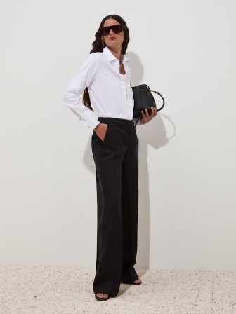 Pantalones clásicos Pantalones clásicos