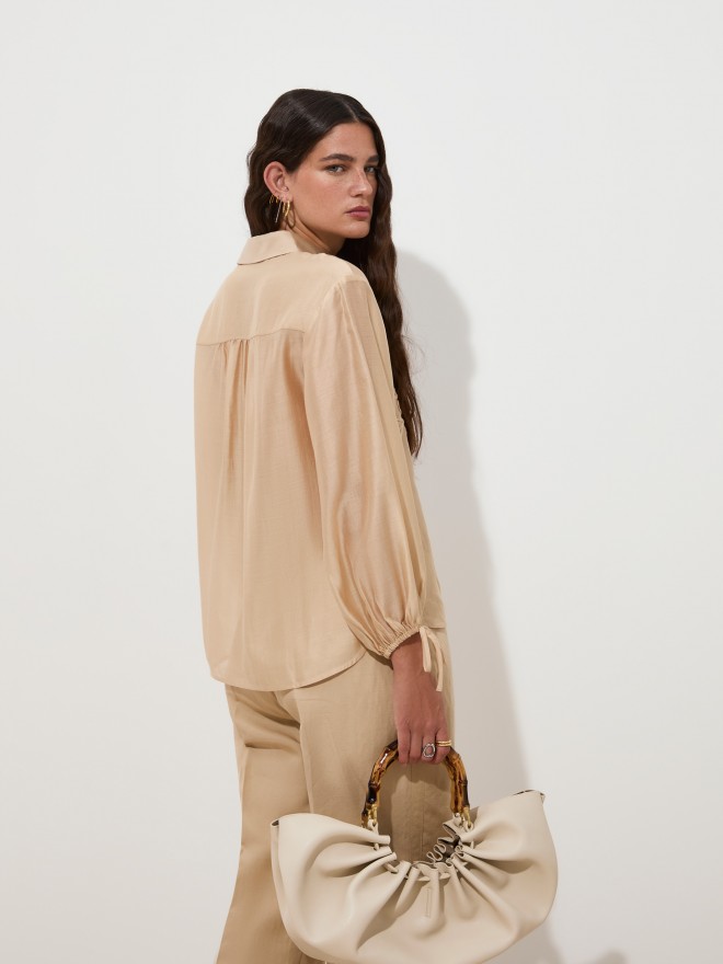 Blouse with floral embroidery - D005143_033 - Decenio