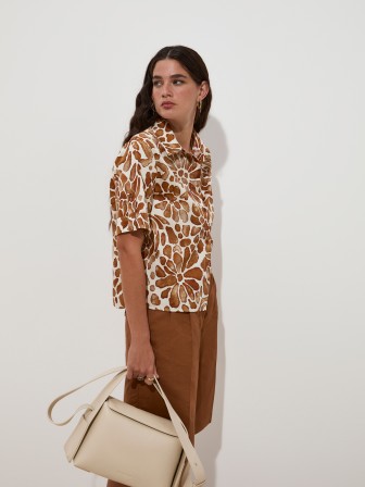 Shirt with floral print Shirt with floral print