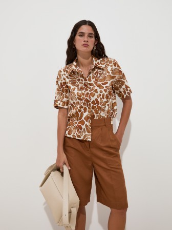 Shirt with floral print Shirt with floral print