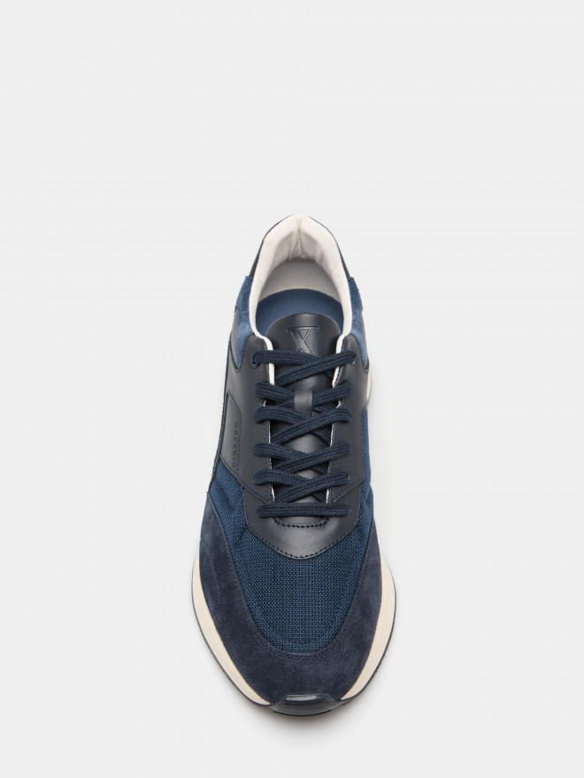 Trainers Trainers