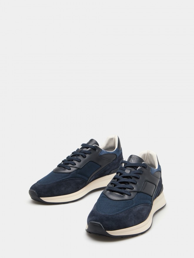 Trainers Trainers
