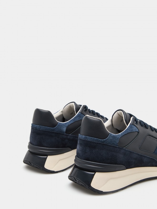 Trainers Trainers