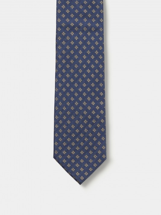 Silk tie